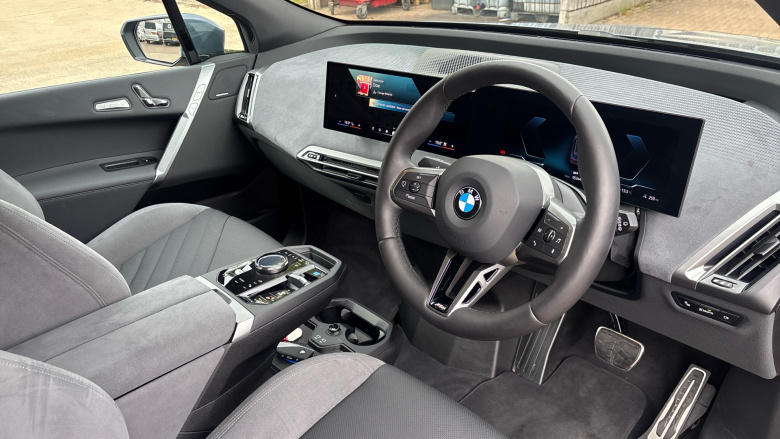 BMW iX 300kW xDrive45 M Sport 101kWh 5dr Auto Electric Estate